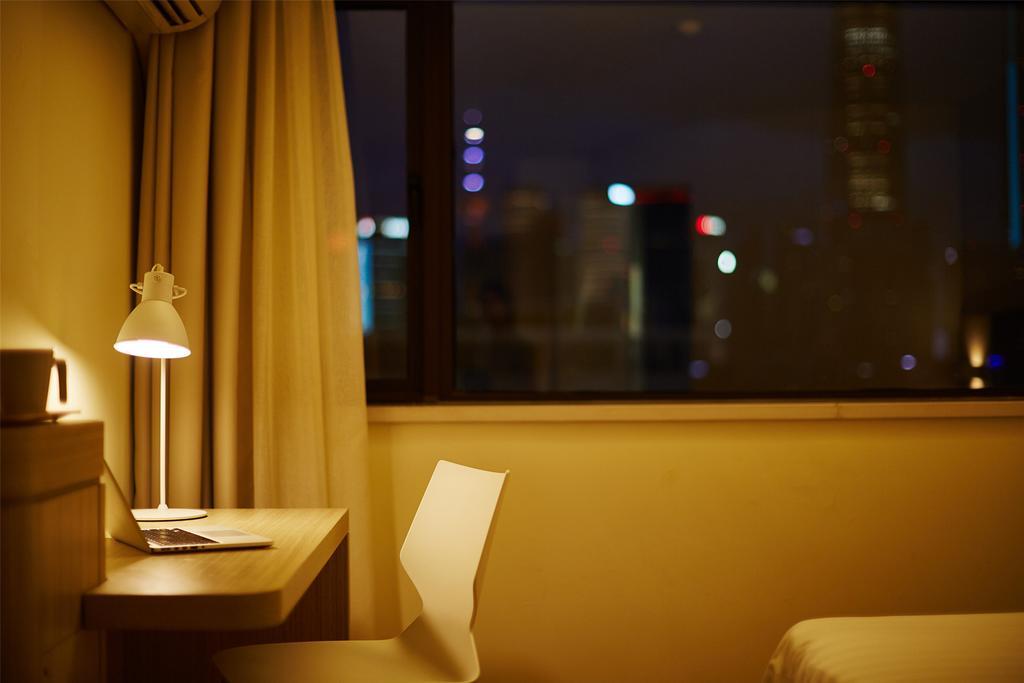 Hanting Hotel Fuzhou Wuyi Square Exterior photo