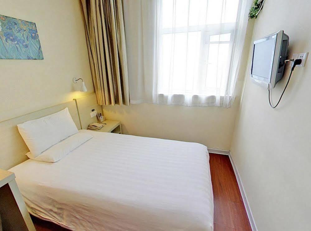 Hanting Hotel Fuzhou Wuyi Square Exterior photo